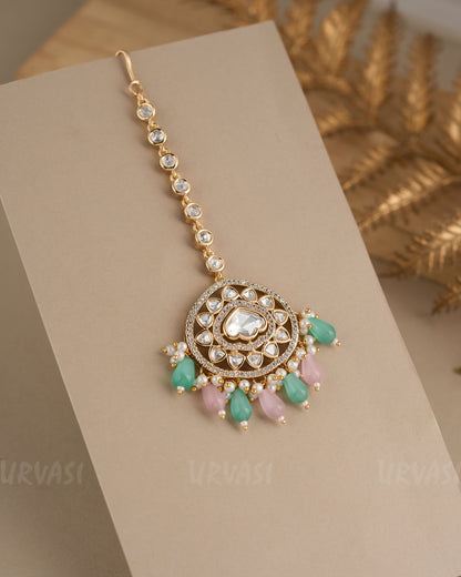 Gold-Toned Kundan and Pearl Chutty CH 91