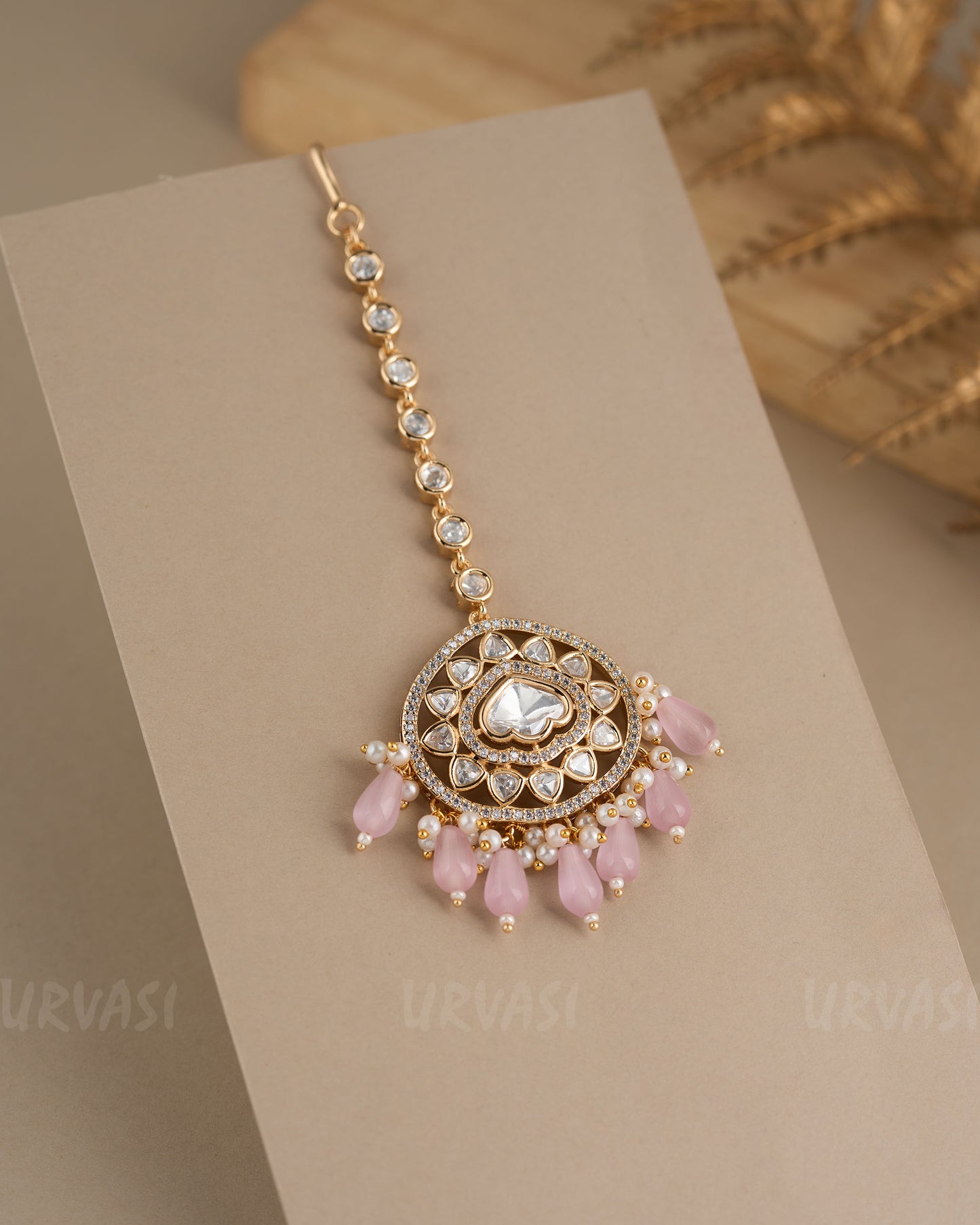 Gold-Toned Kundan and Pearl Chutty CH 91