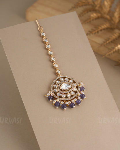 Gold-Toned Kundan and Pearl Chutty CH 91