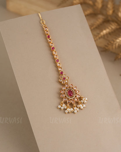 Gold-Toned Kundan Floral Chutty CH 94