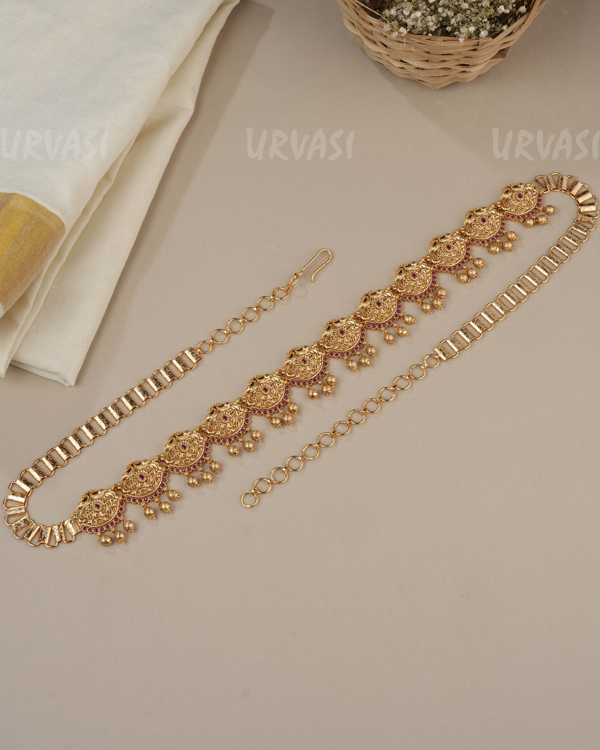 Premium Traditional Mayura Hip Chain HC 110