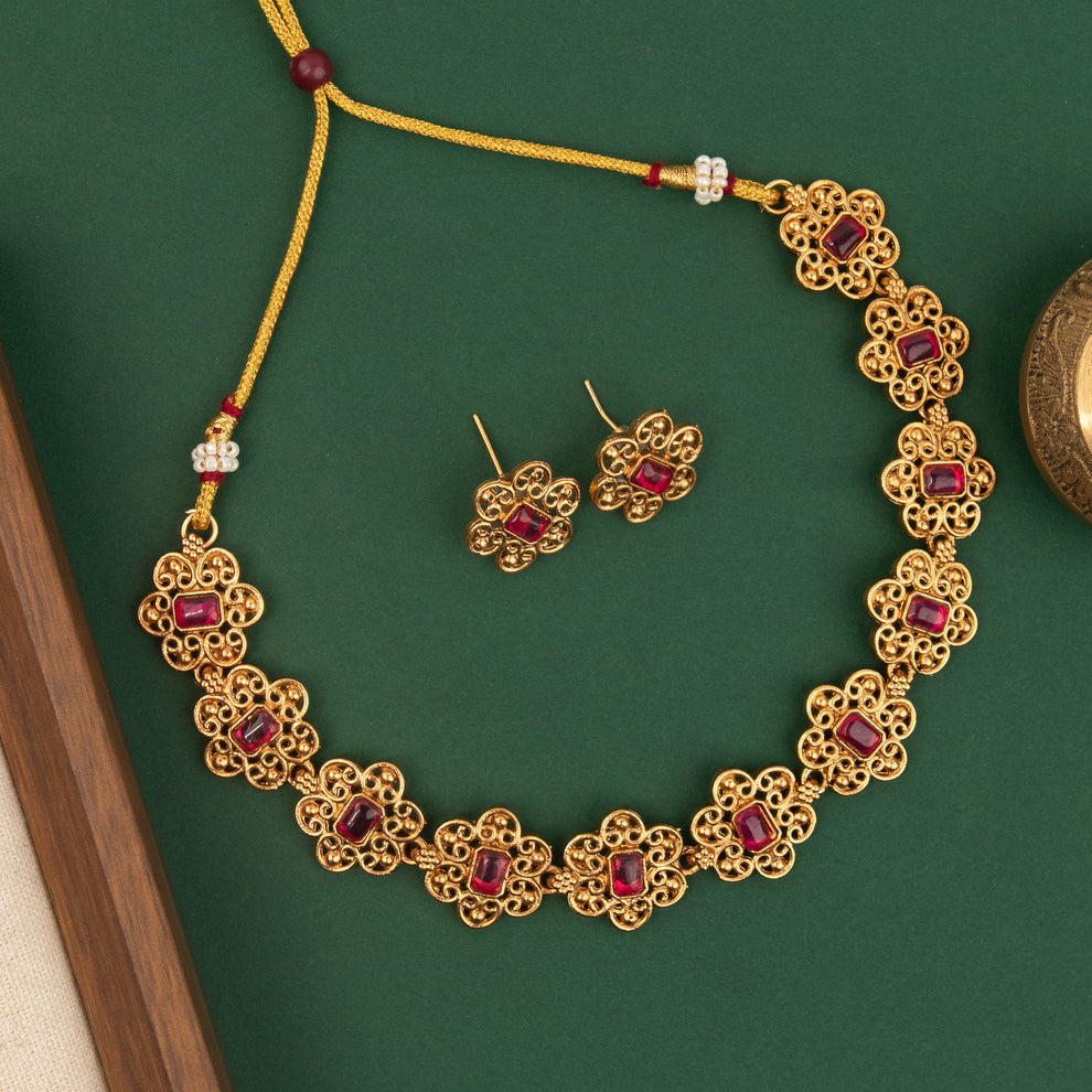 Gold-Toned Floral Square-Cut  Necklace  1965