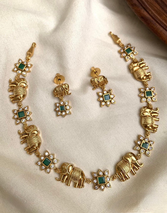Gold-Polish Elephant Sufi Green Stone Necklace 1216