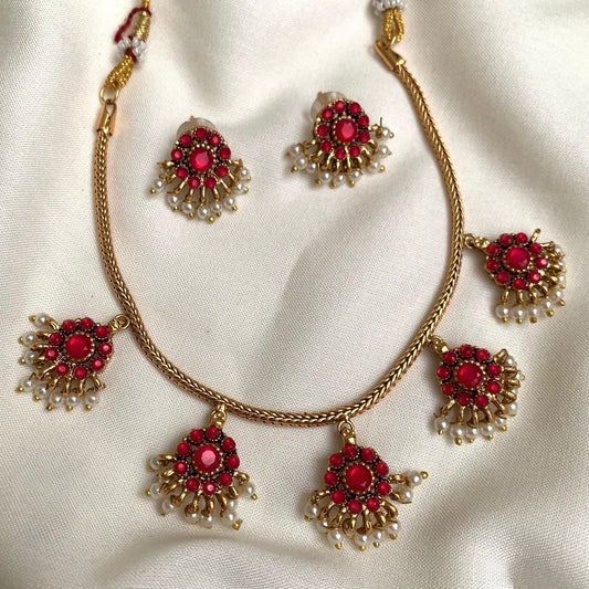 Gold-Toned Floral Hanging Necklace 1441