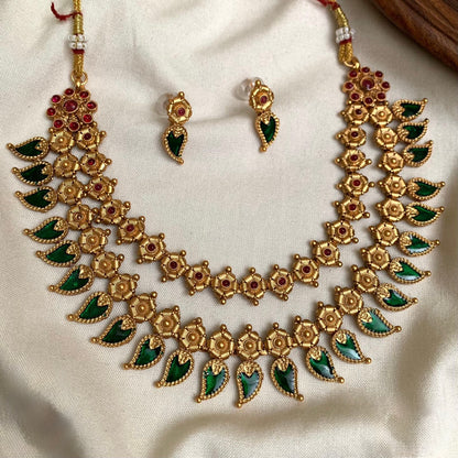 Gold-Polish Palakka FloralDesigned Necklace 1422